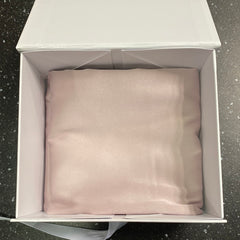 One silk pillowcase